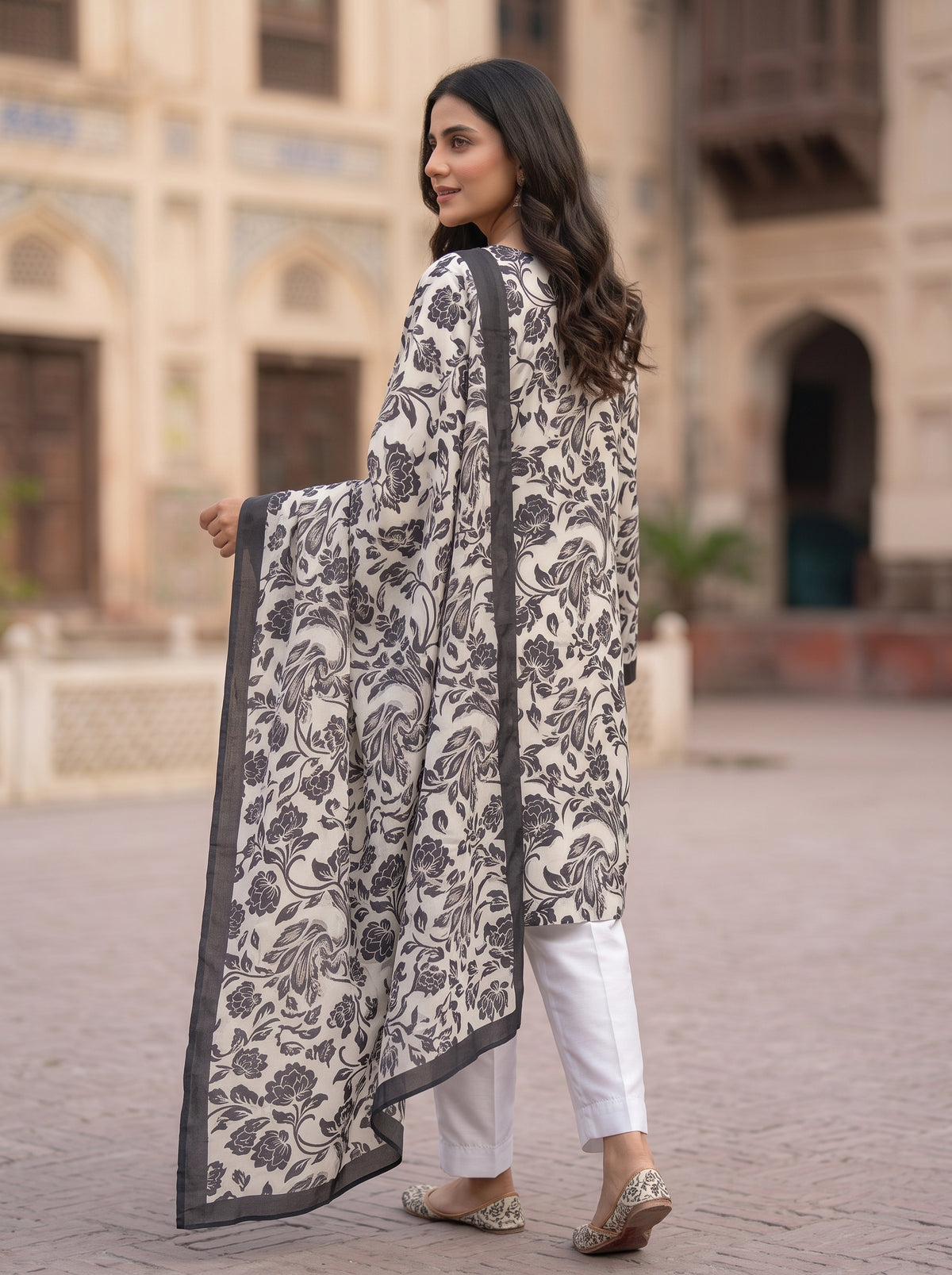 Unstitched Three-Piece Printed Shamoz Silk Attire