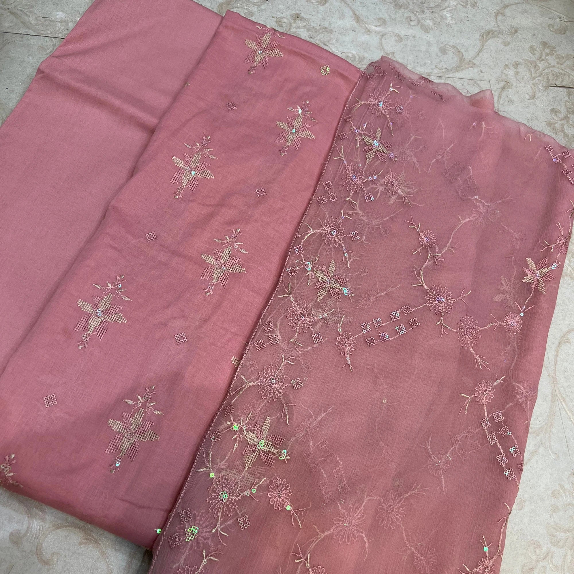 Blush Pink Embroidered Lawn 3 Piece Unstitched Suit