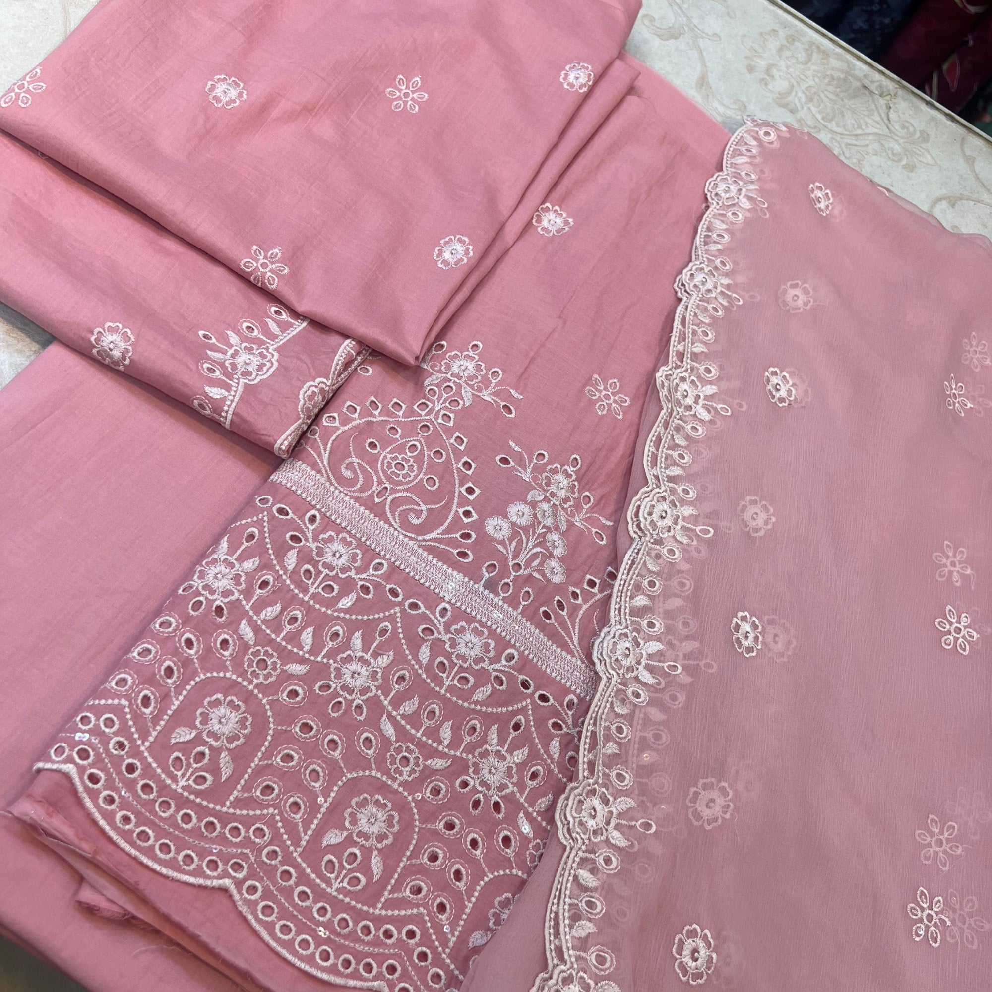 Dusty Rose Noir - 3pc Unstitched Embroidered Lawn Suit Chiffon Dupatta