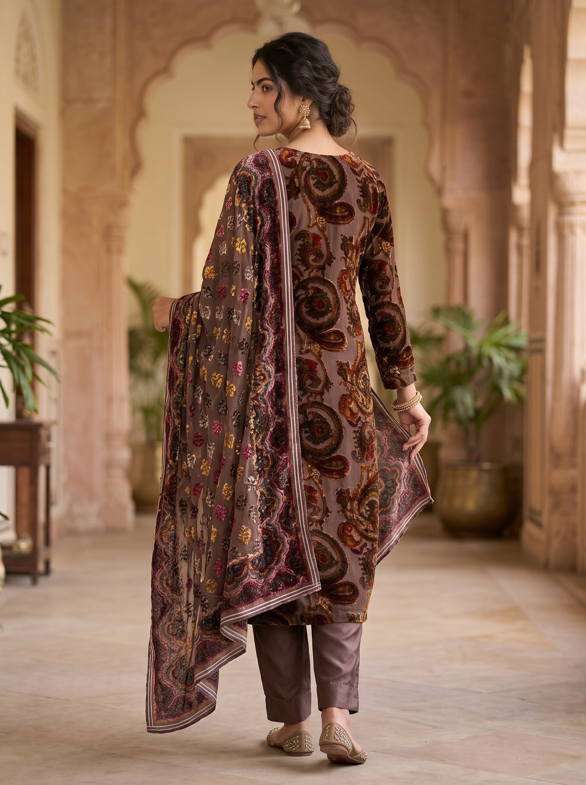 Vintage Paisley Palachi Shirt, Dupatta & Silk Trouser
