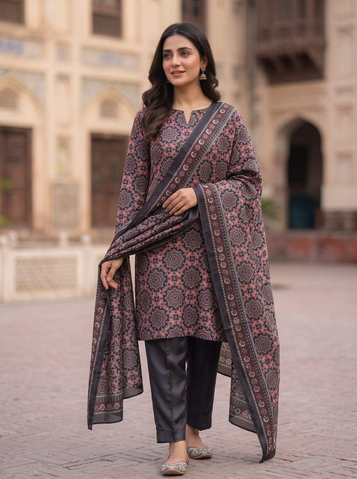 Luxury 3 Piece Unstitched Printed Silk Set