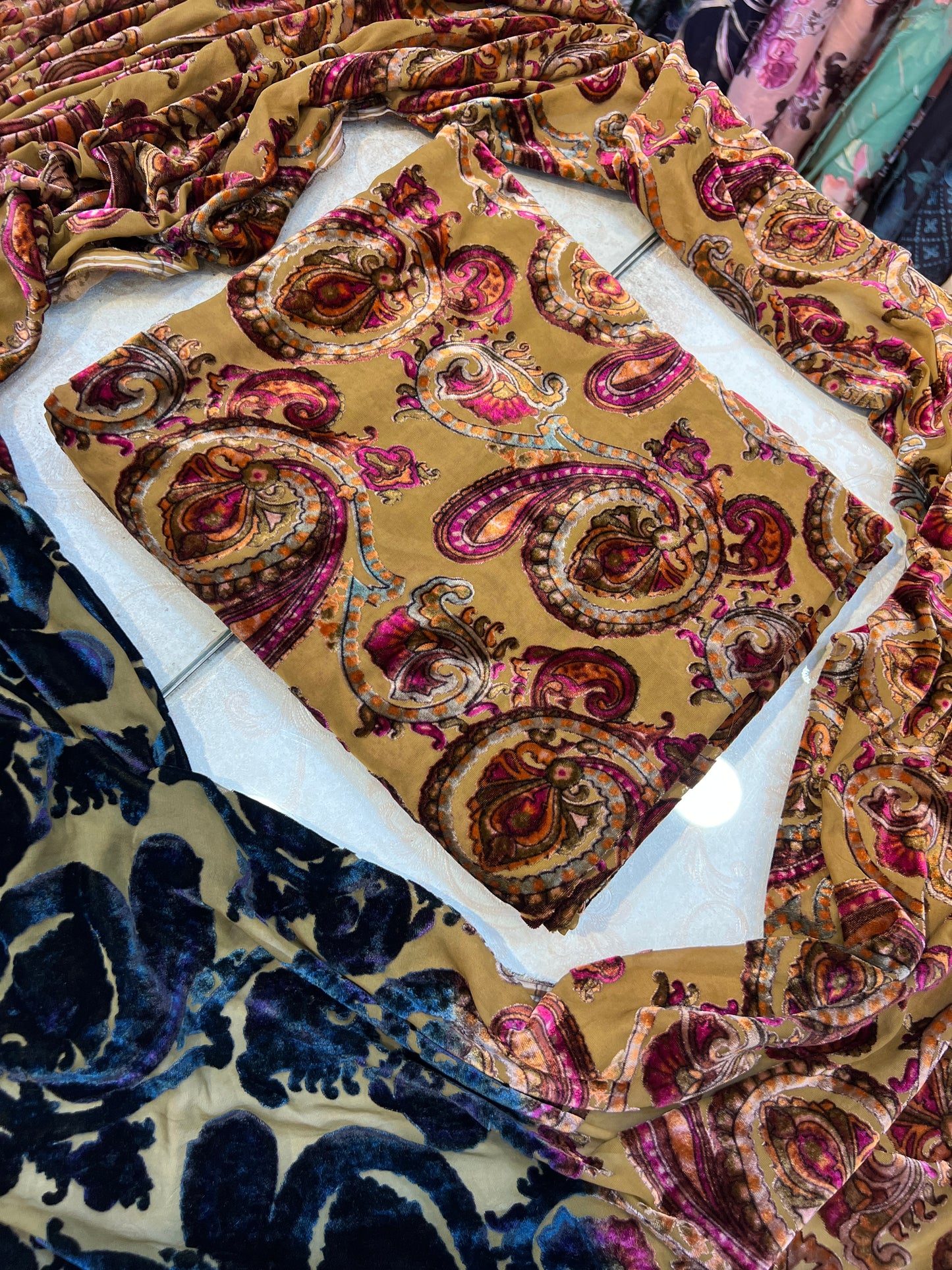 Beige &amp; Burgundy Paisley Palachi 3 Piece Unstitched Suit