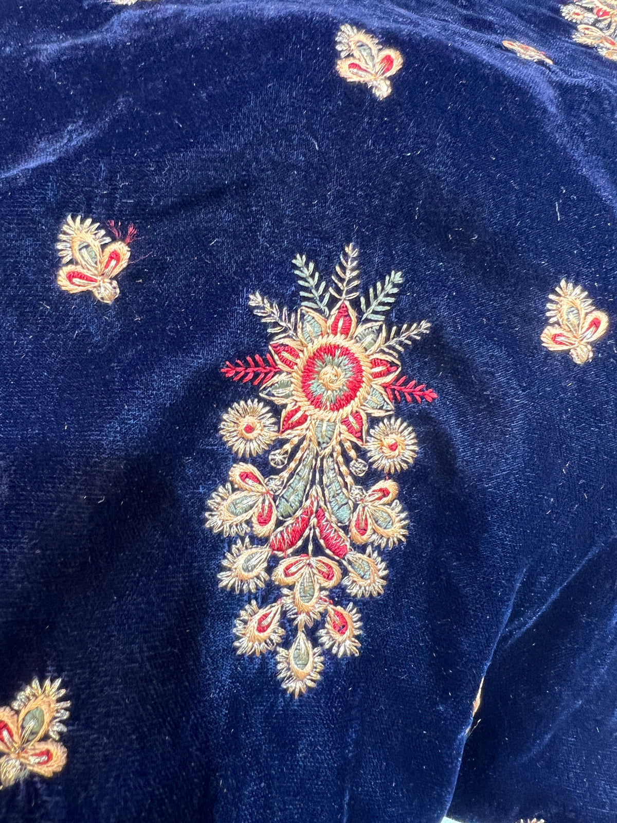 Deep Navy Embroidered Velvet 3 Piece Unstitched Suit