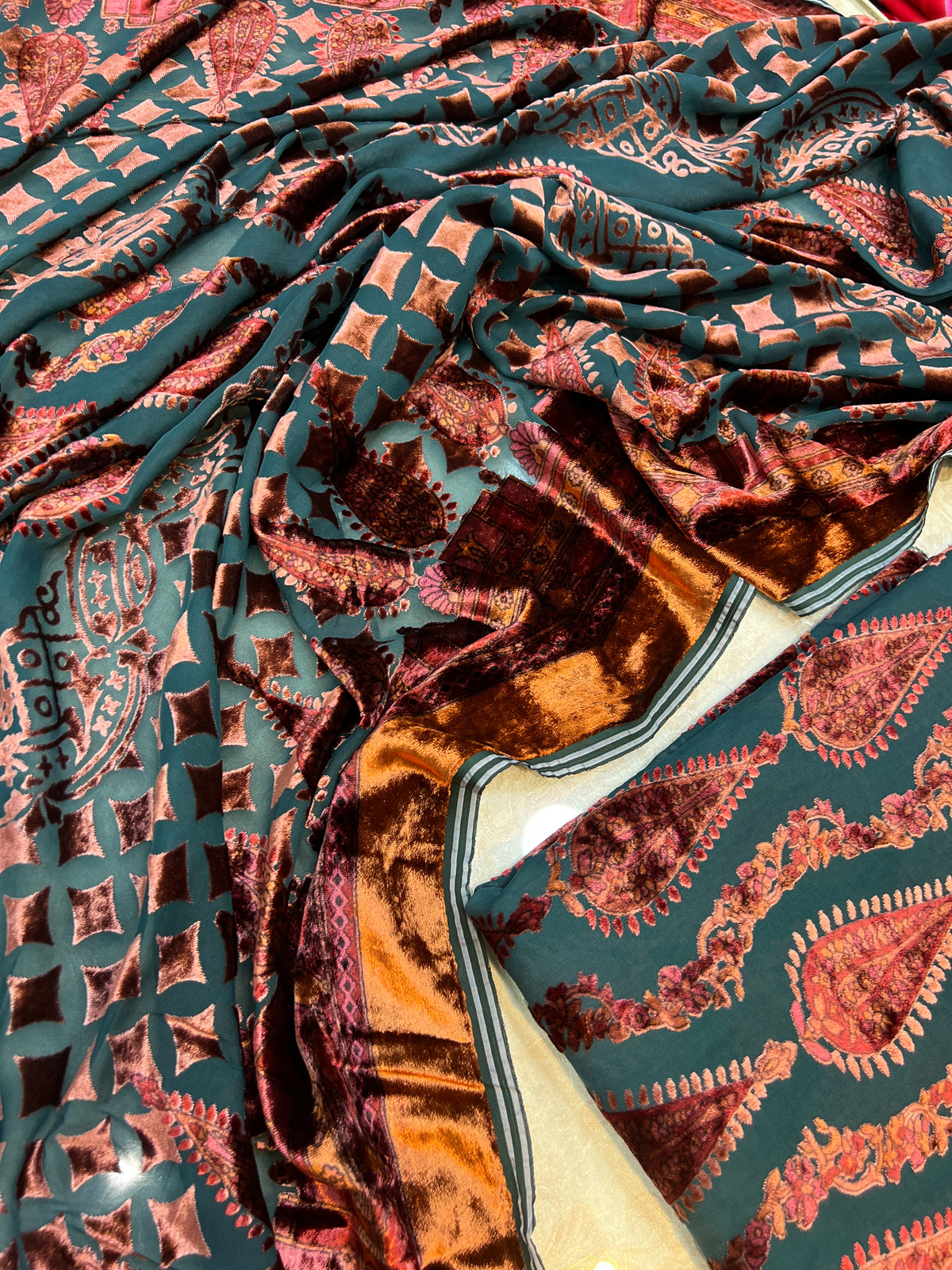 Classic Paisley Palachi Suit with Matching Silk Bottom