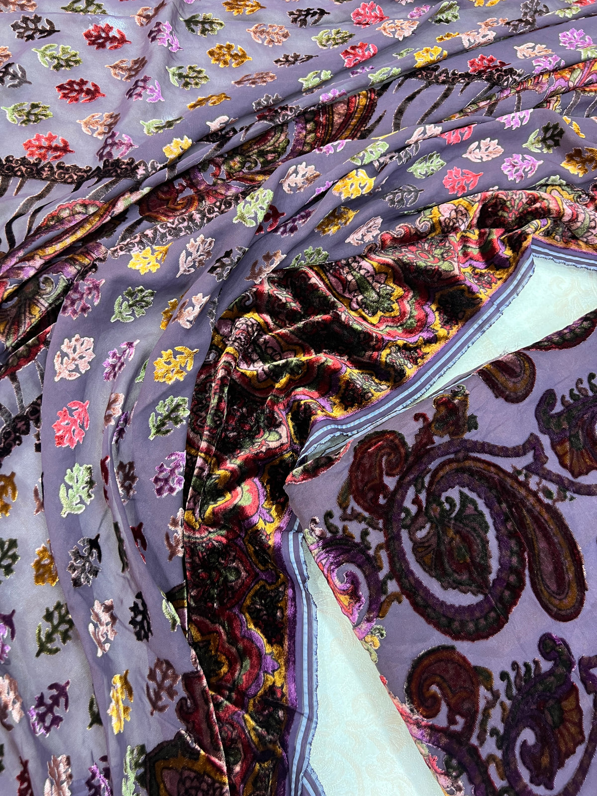 Traditional Palachi & Silk 3-Piece Unstitched Suit
