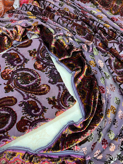 Traditional Palachi & Silk 3-Piece Unstitched Suit