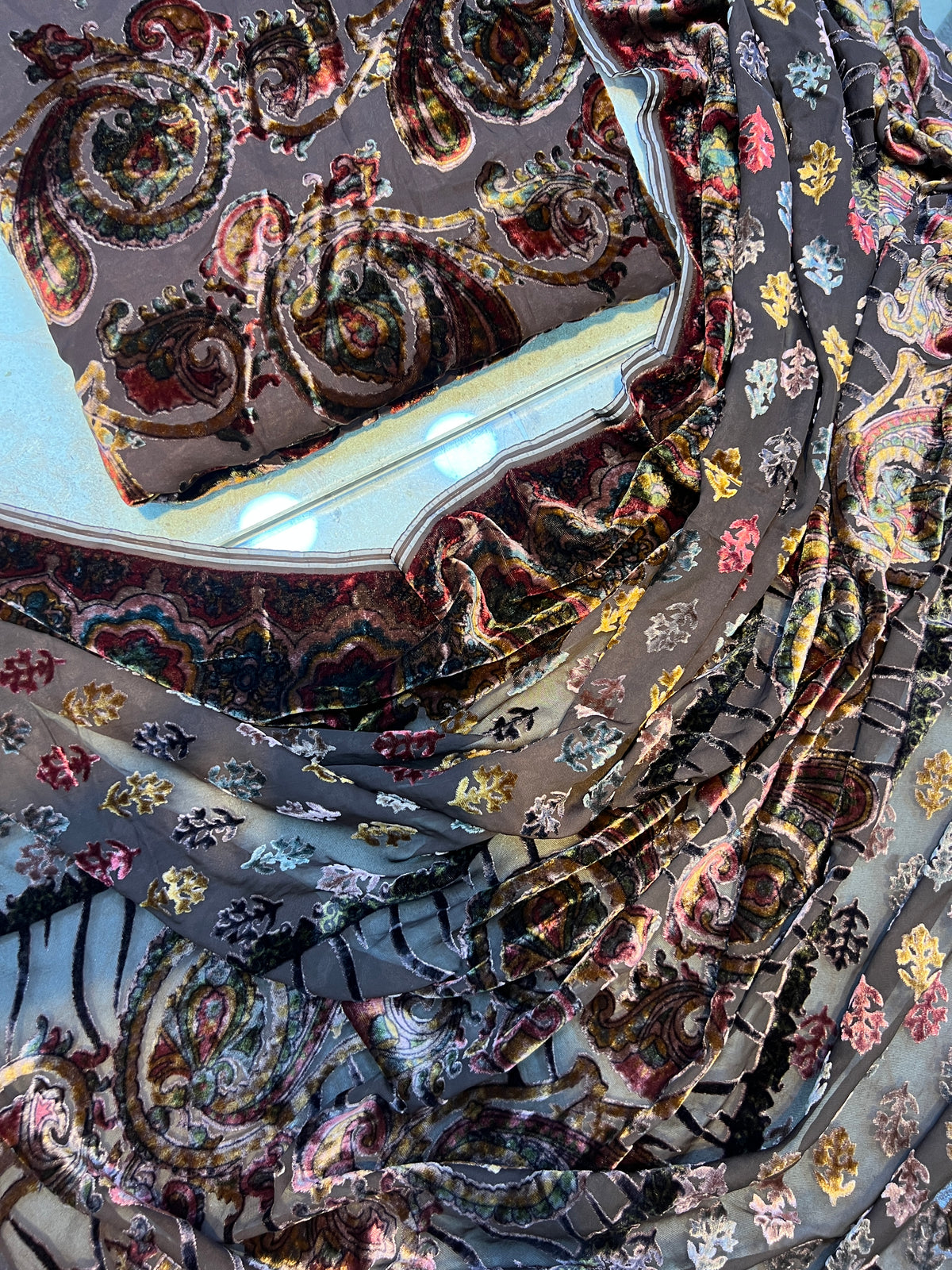 Vintage Paisley Palachi Shirt, Dupatta & Silk Trouser