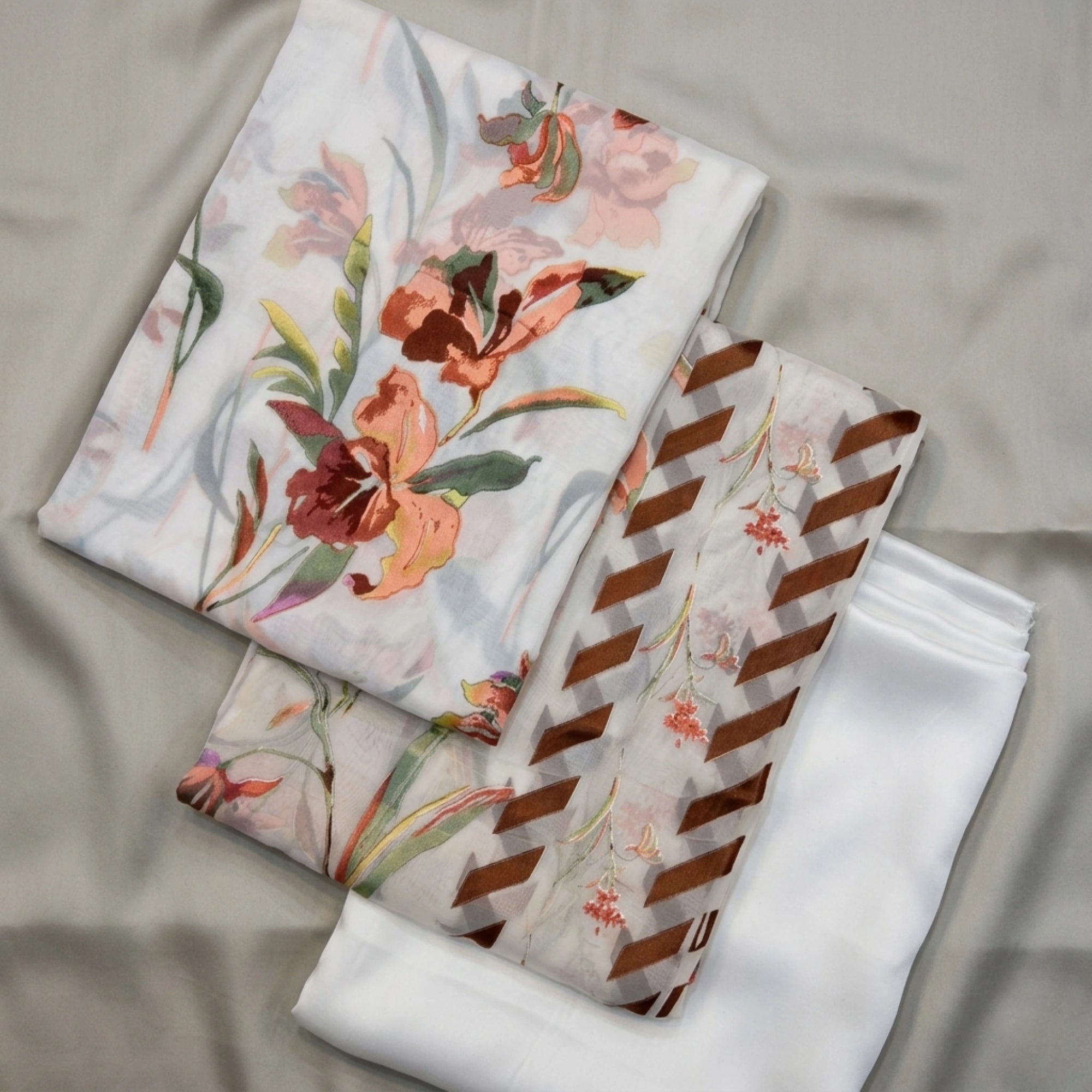 Barosha Silk Floral 3 Piece Unstitched Suit – Off White | Insaf