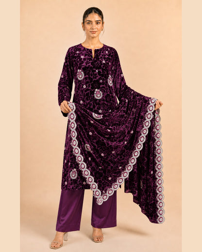 Plum Purple Embroidered Palachi Suit - dupatta detail